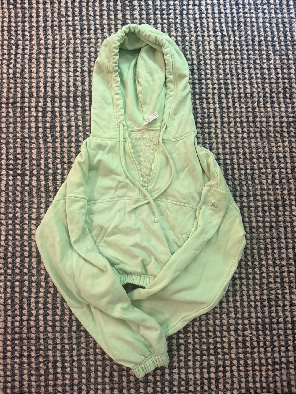 ALO Yoga Mint Green Cropped Hooded Sweatshirt